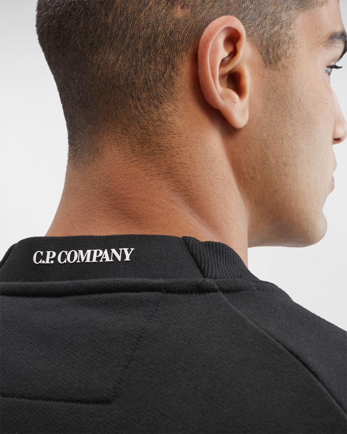 Cp Company Sweater 15cmss022a Zwart