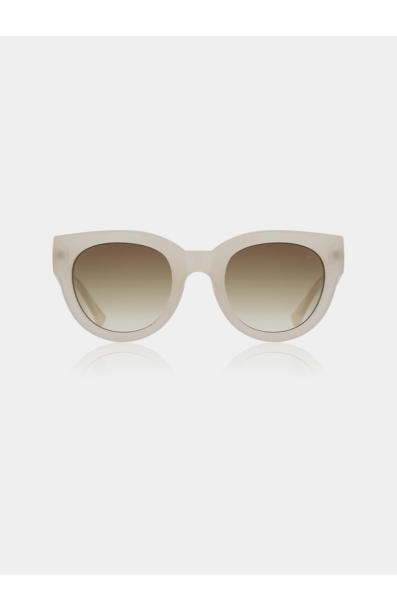 Kjaerbede Zonnebril Lilly Off White