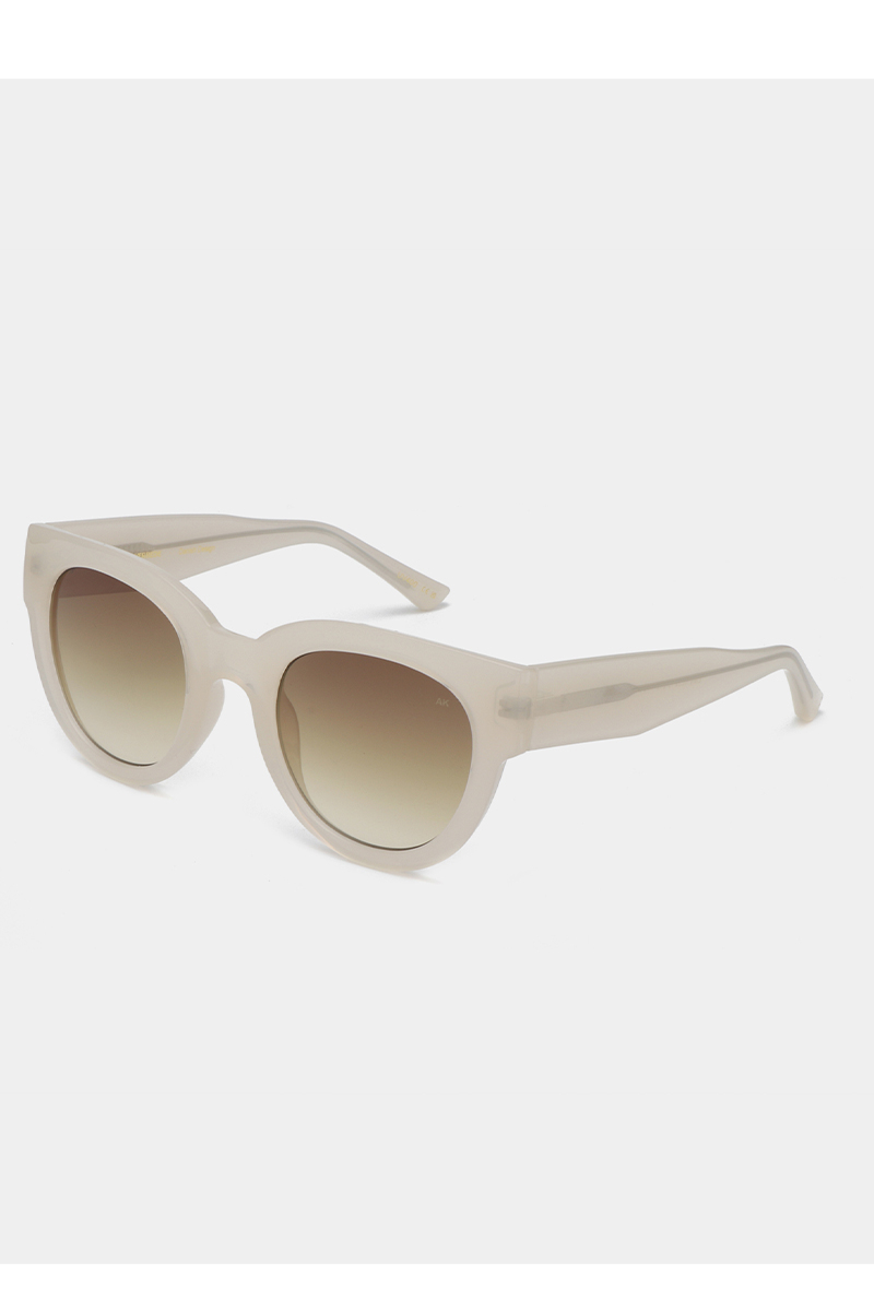Kjaerbede Zonnebril Lilly Off White