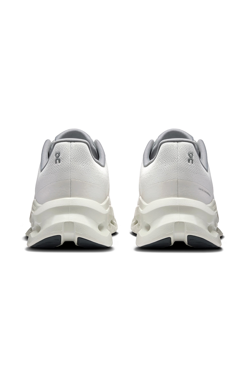 On Running Schoenen Cloudtilt Grijs