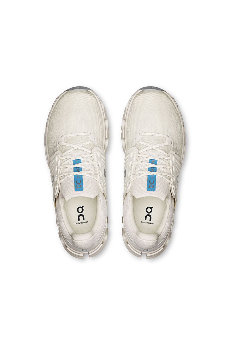On Running Schoenen Cloudswift 4 Ad Off White