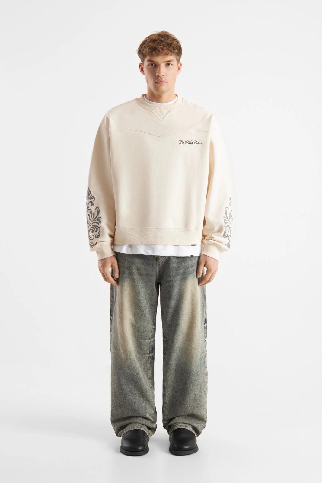 Don't Waste Culture Sweater Gravien Off White