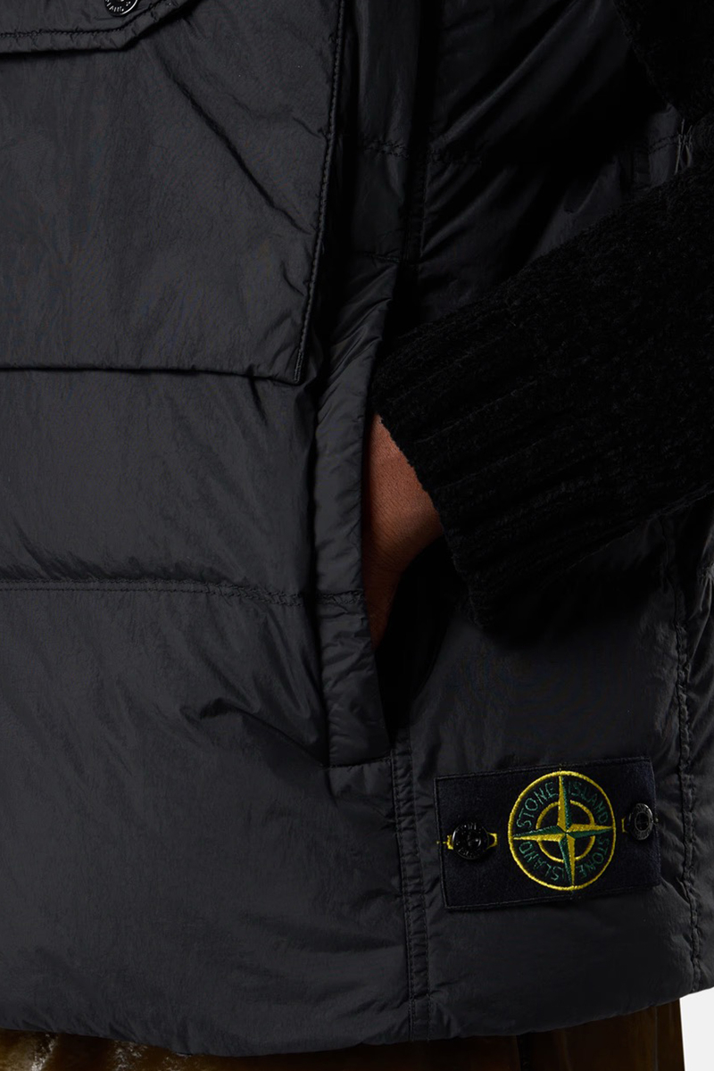 Stone Island Bodywarmer K2s15 G100003 S0a23 Zwart