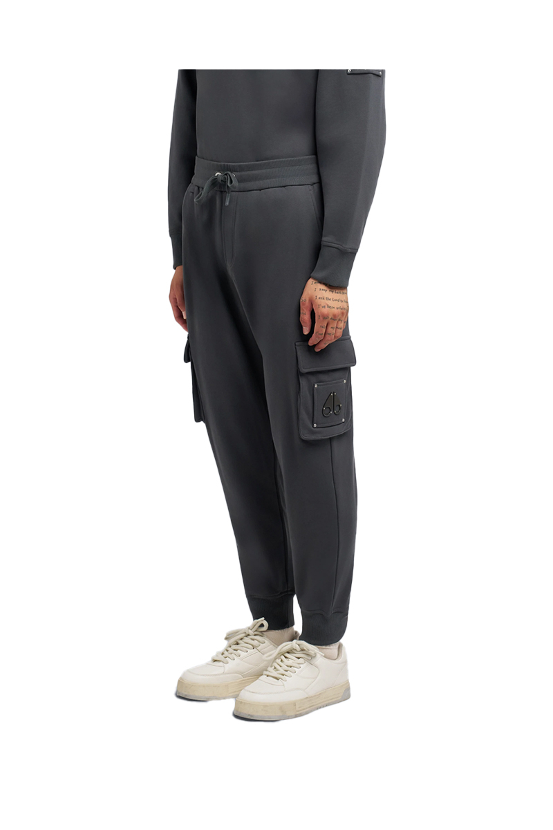 Moose Knuckles Jogging Broek Hartsfield Cargo Jogger Grijs