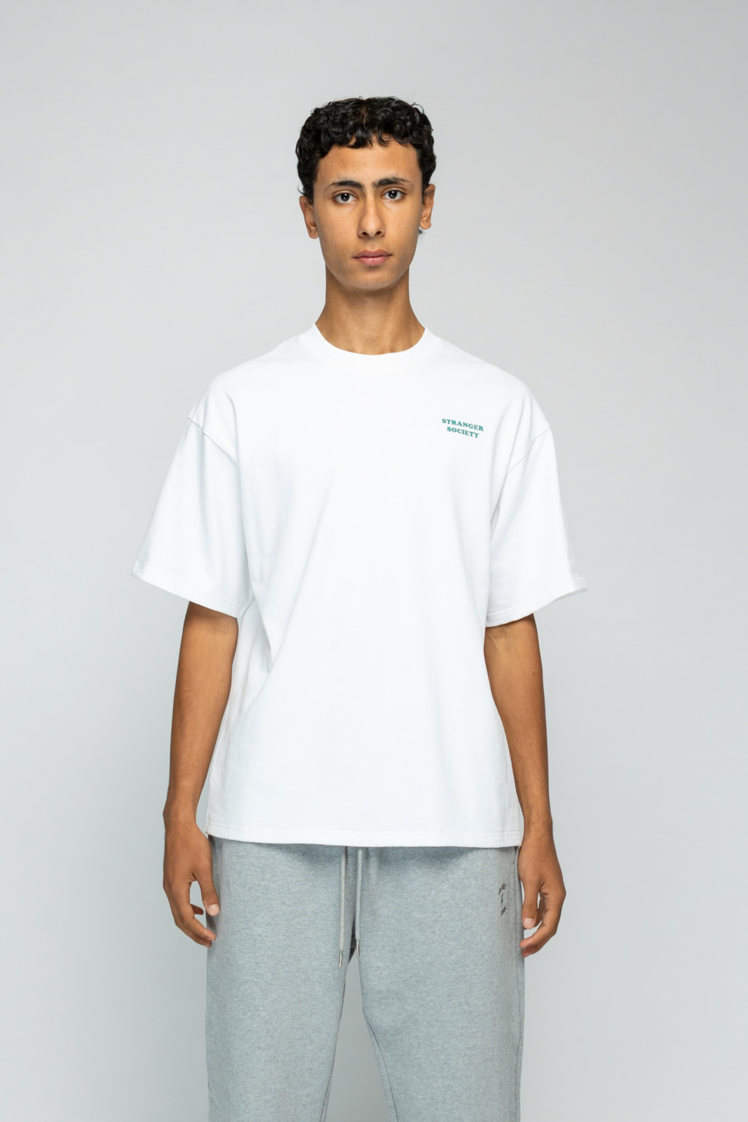 Stranger Society T-shirt Bold Bouquet T-shirt Wit