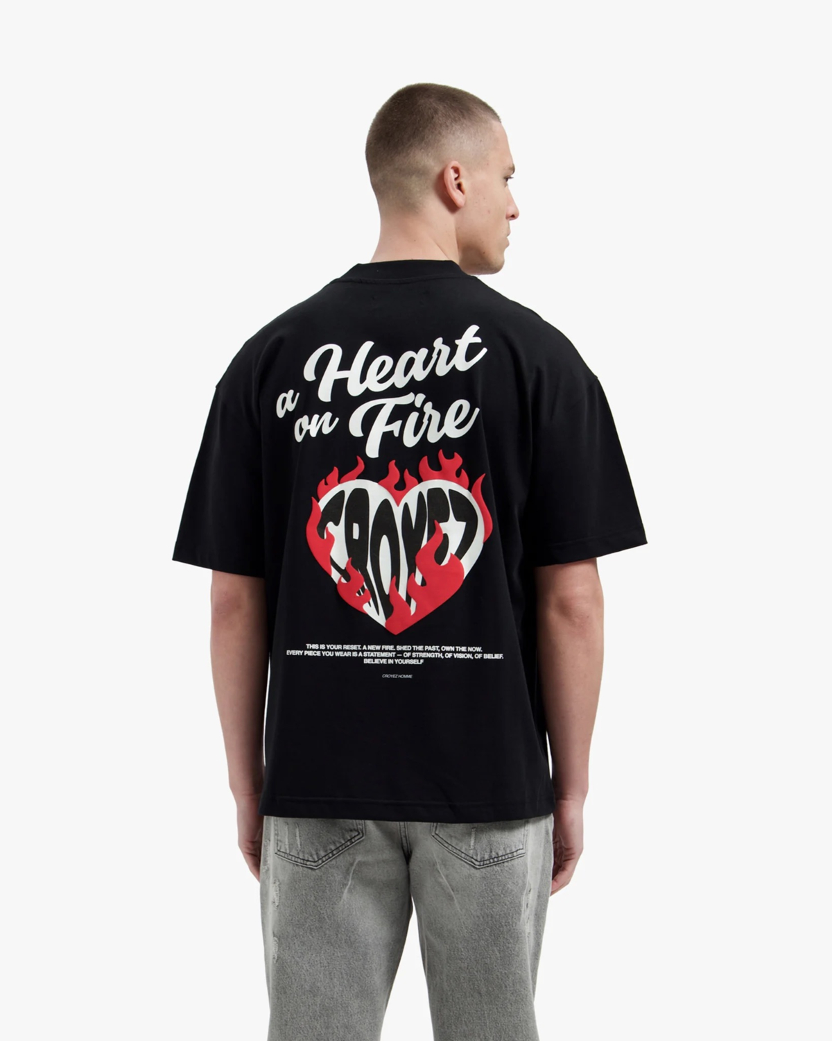 Croyez T-shirt Heart On Fire T-shirt Zwart
