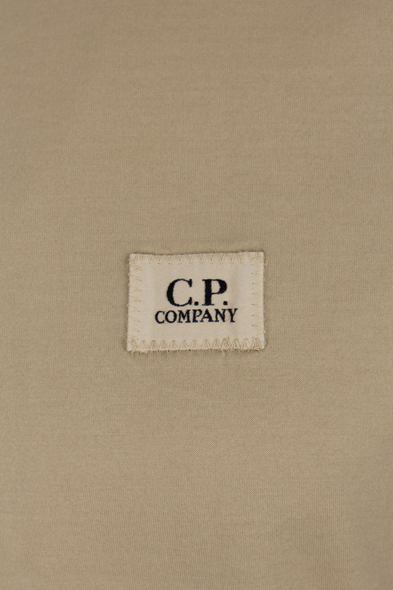 Cp Company T-shirt 14cmts352a L-bruin