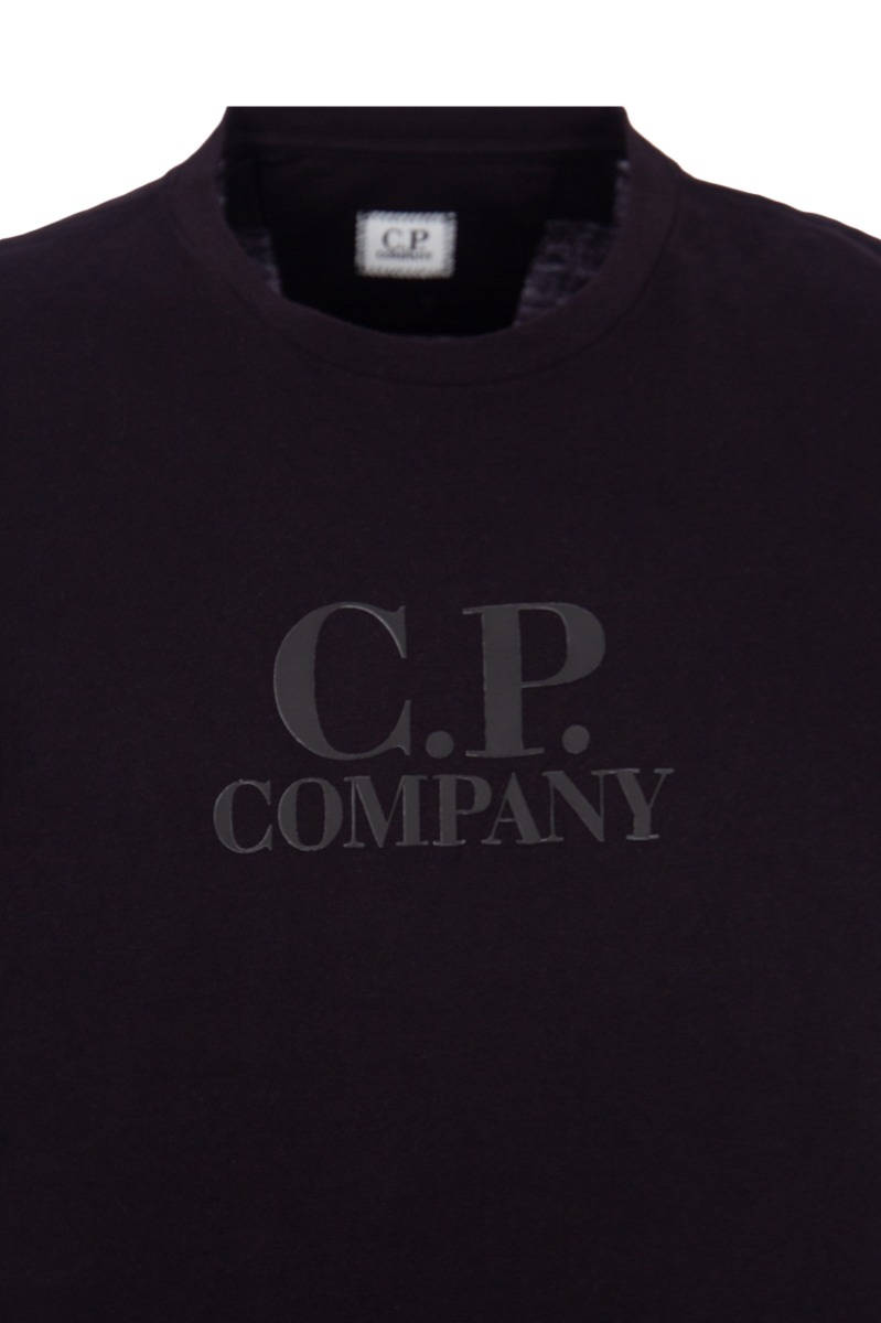 CP COMPANY T-SHIRT