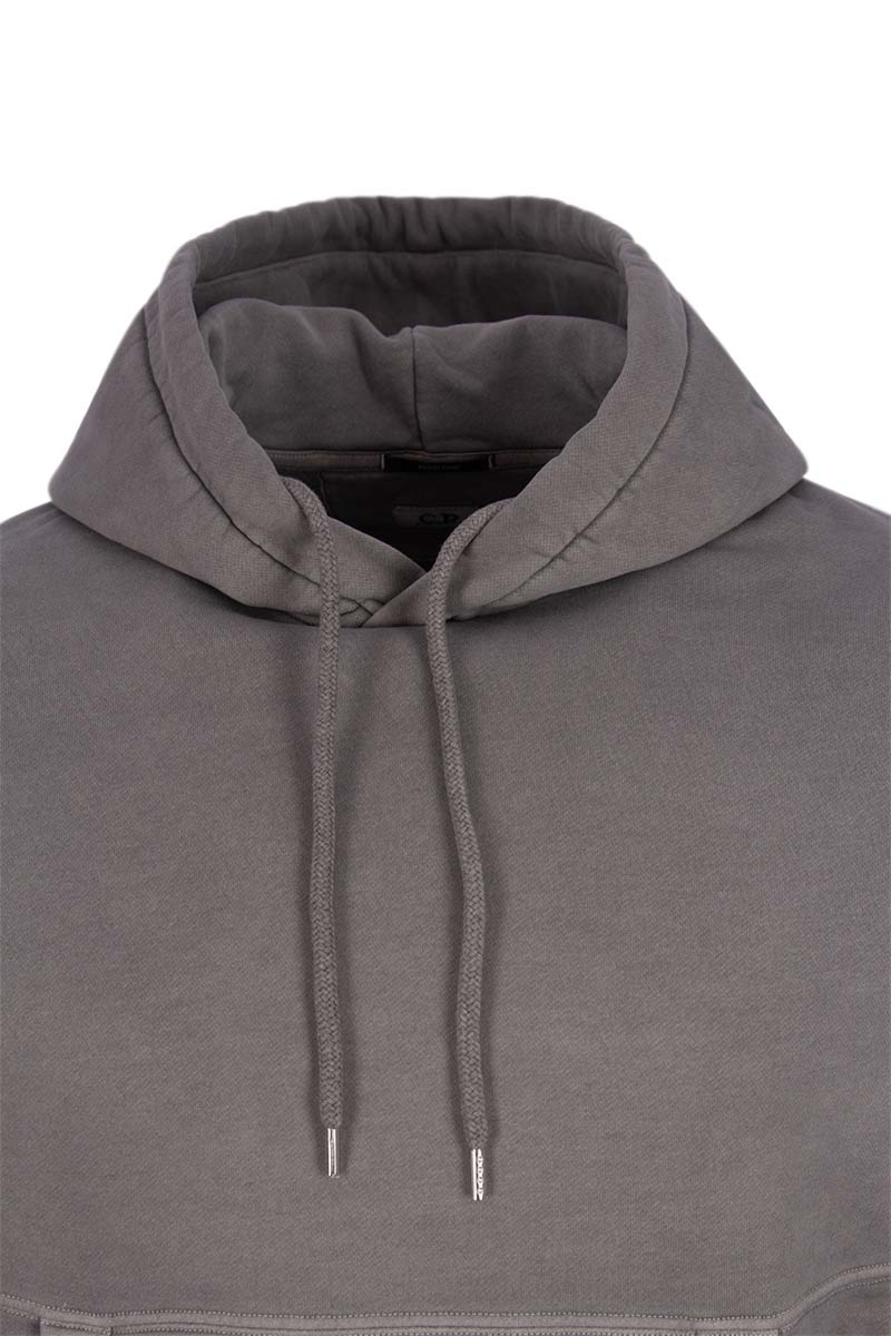Cp Company Sweater 13cmss009a Grijs