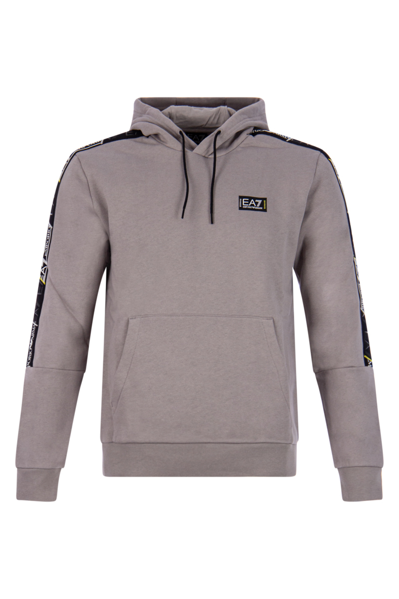 EA7 SWEATER