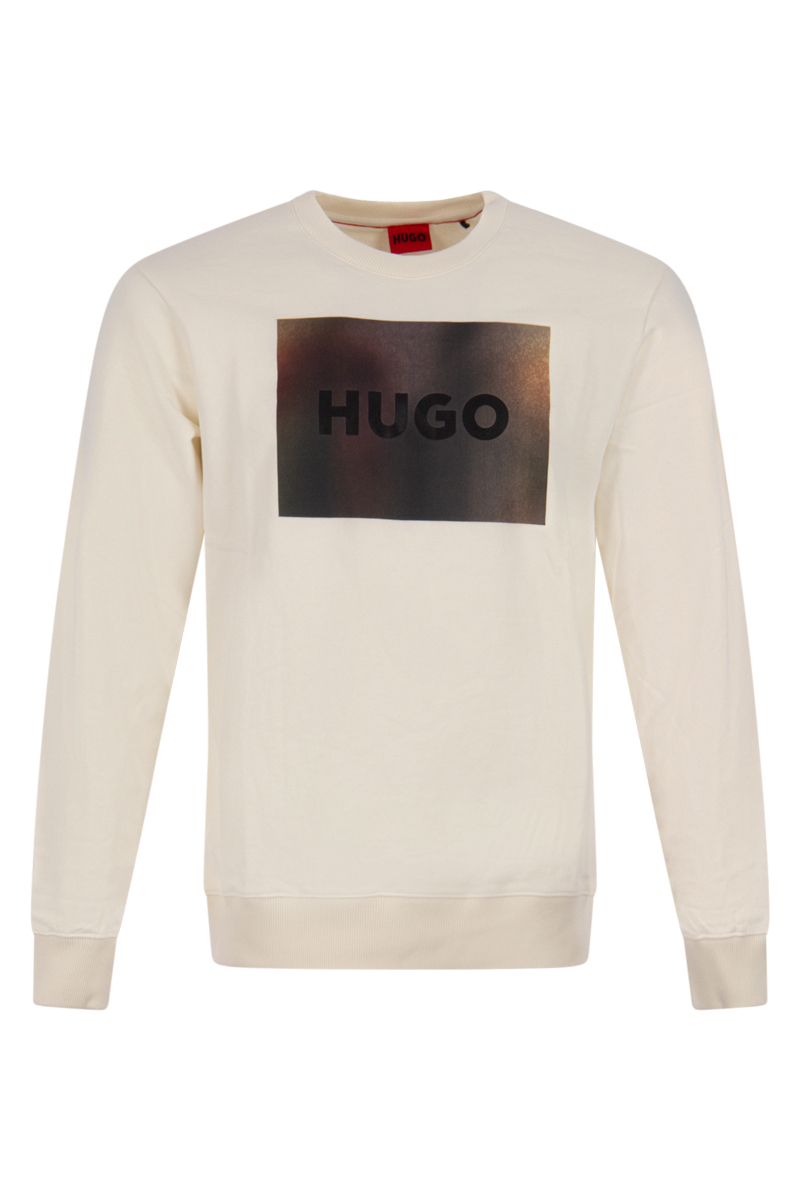 HUGO BOSS SWEATER