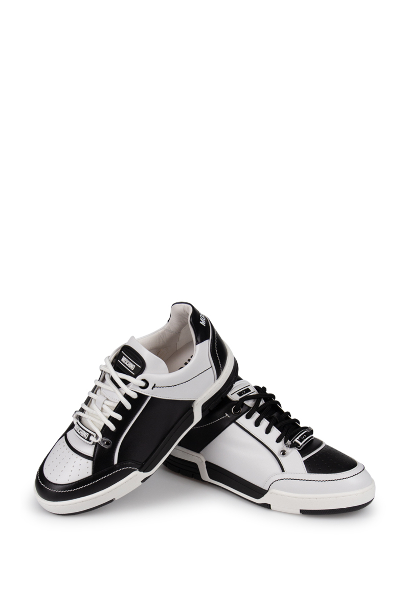 Moschino Schoenen Mb15614g1g G46 Zwart Ov