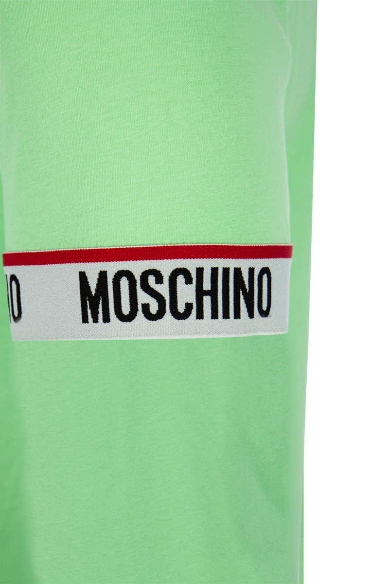 Moschino T-shirt V0782-4305 L-groen