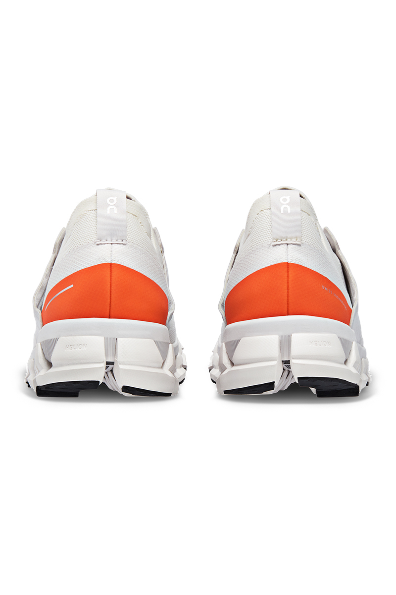 On Running Schoenen Cloudswift 3 Off White