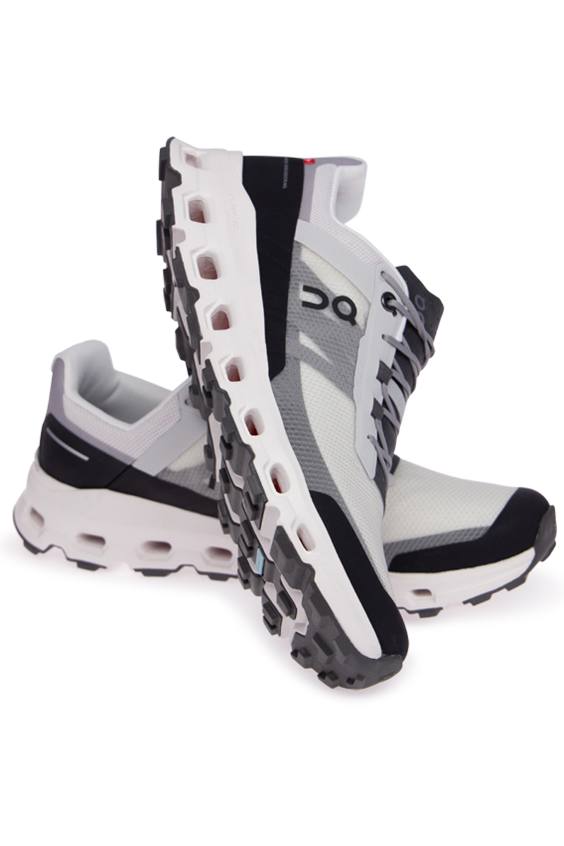 On Running Schoenen Cloudvista Zwart