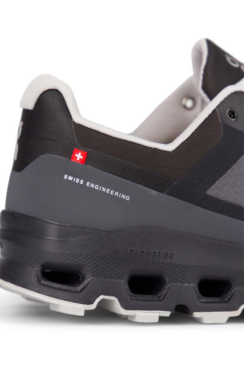 On Running Schoenen Cloudvista Waterproof  Zwart