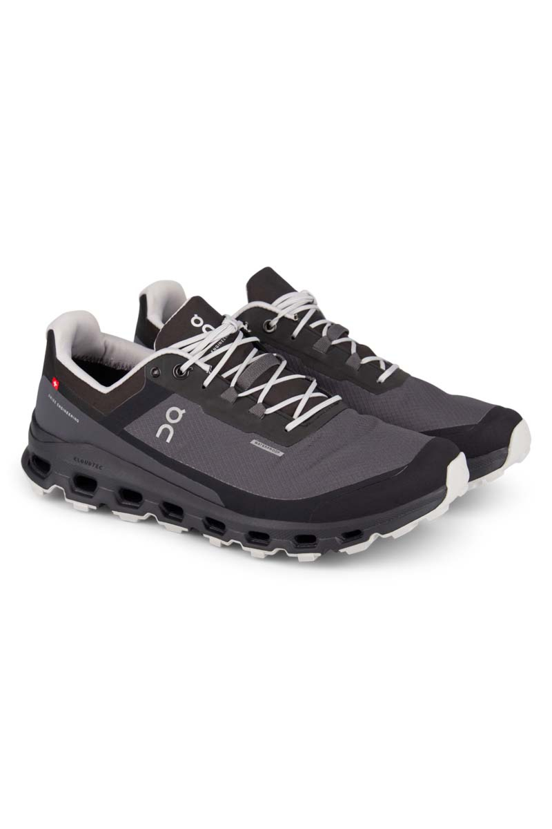 On Running Schoenen Cloudvista Waterproof  Zwart
