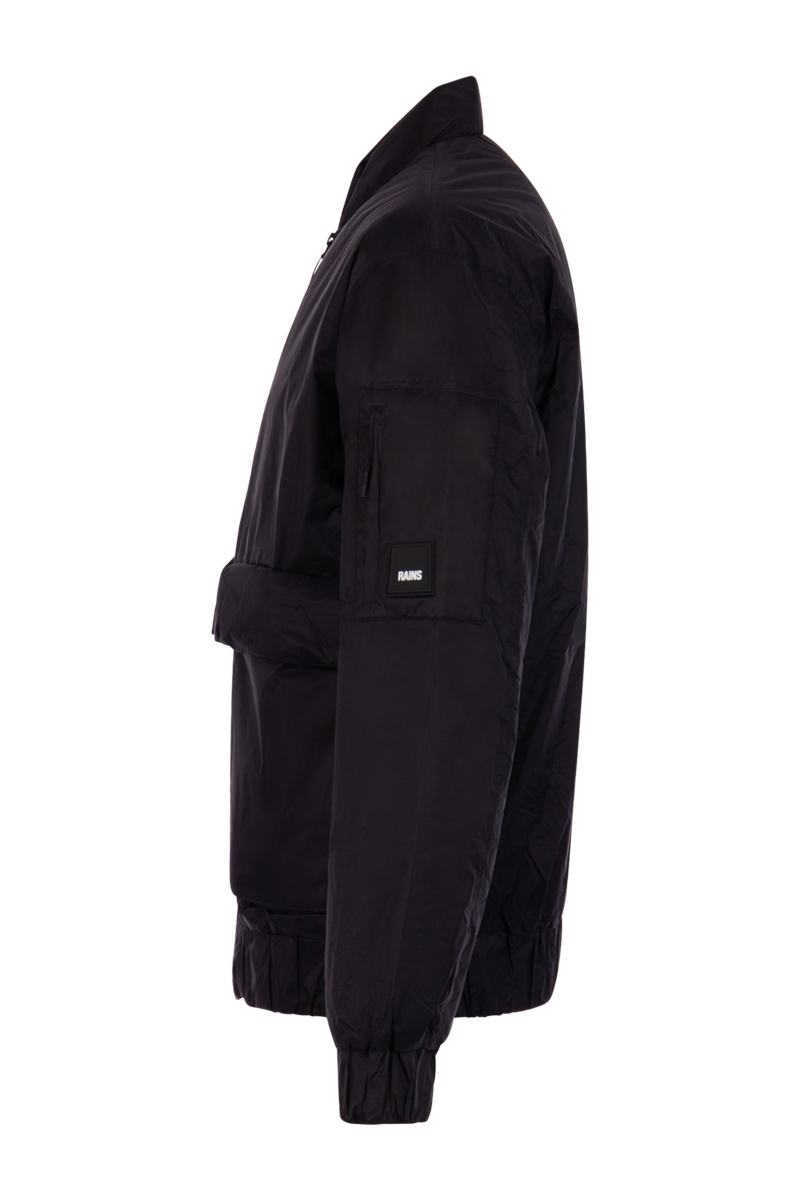Rains Jas 15530 Fuse Bomber Zwart