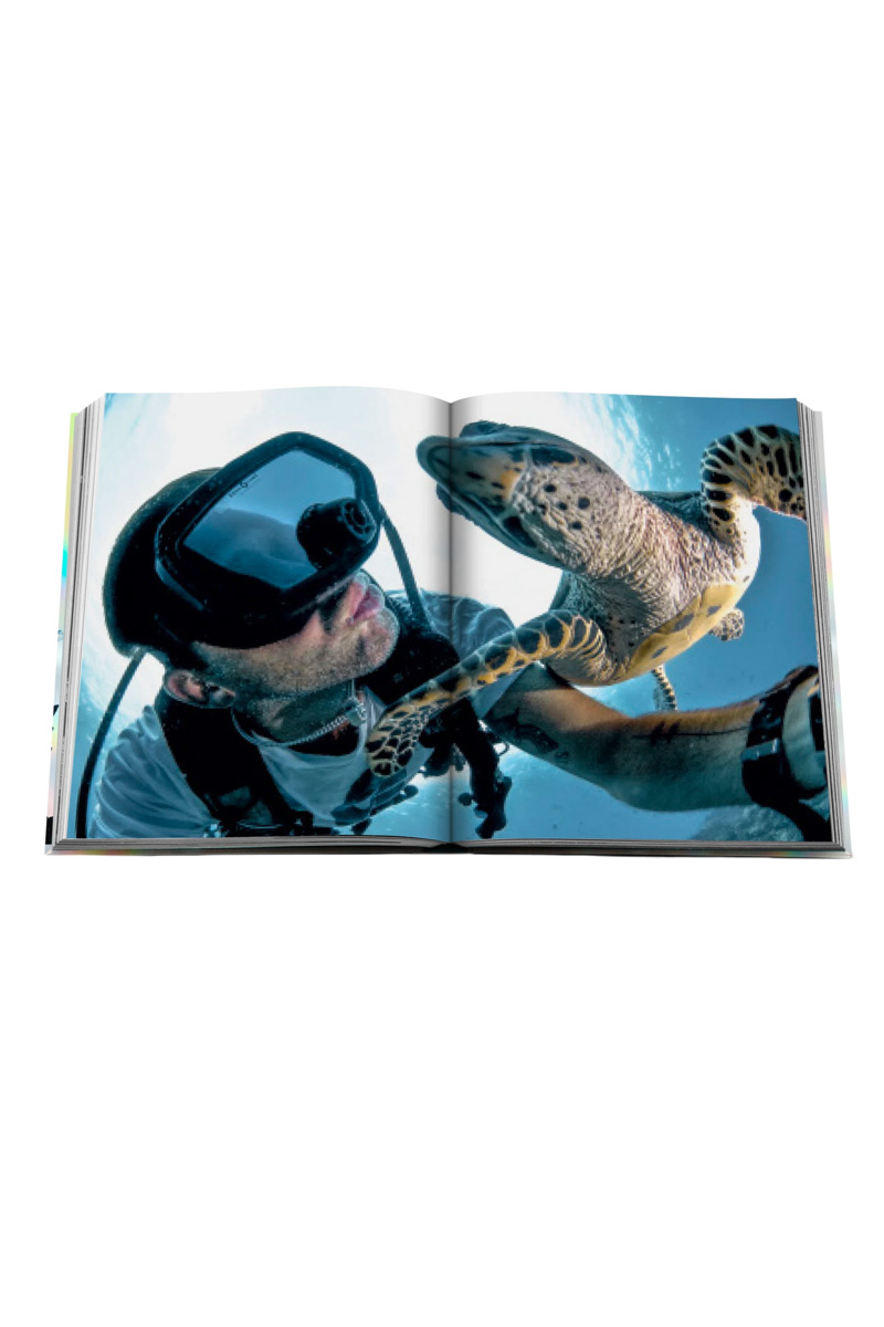 Assouline Boek The Coral Triangle Zilver