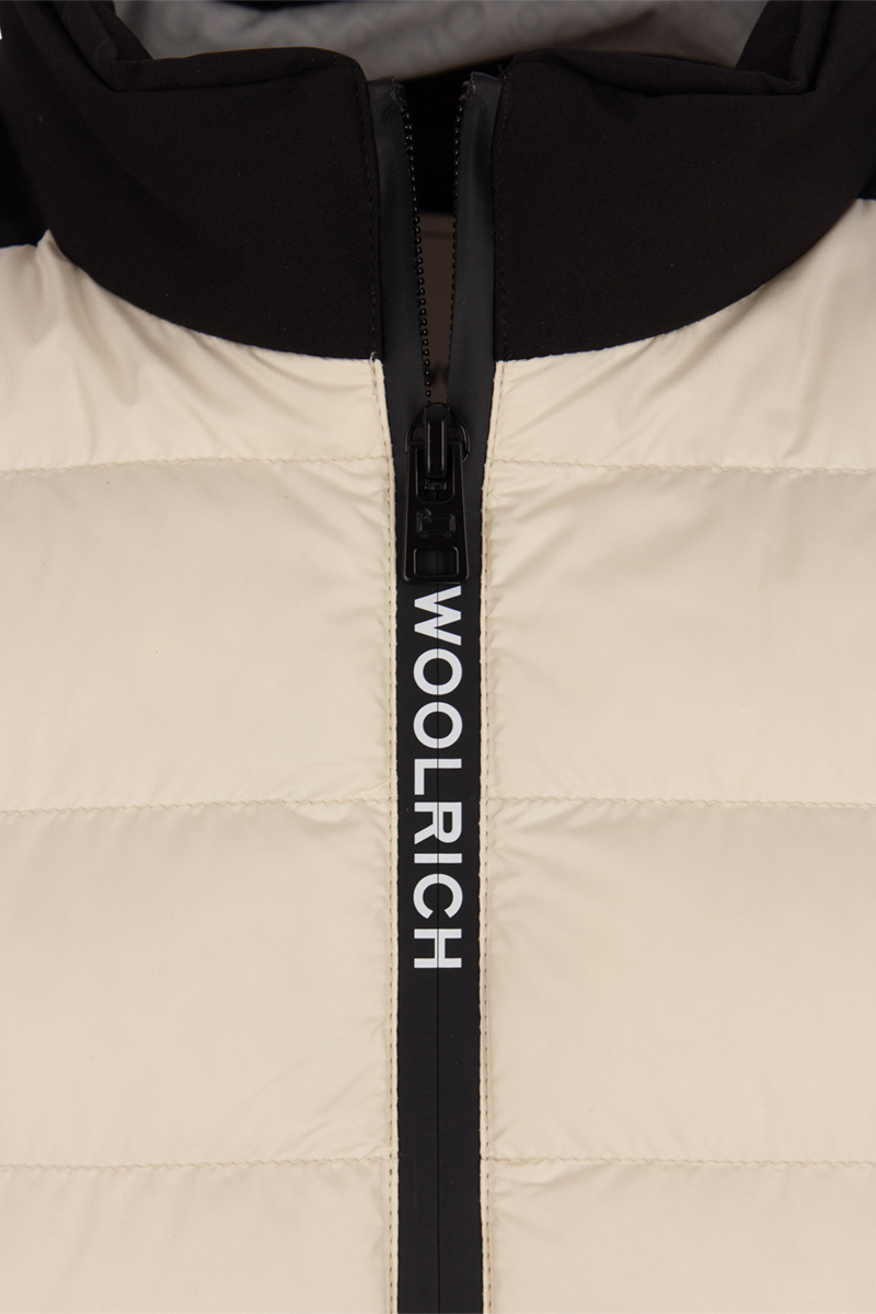 Woolrich Jas Bering Tech Jkt Off White