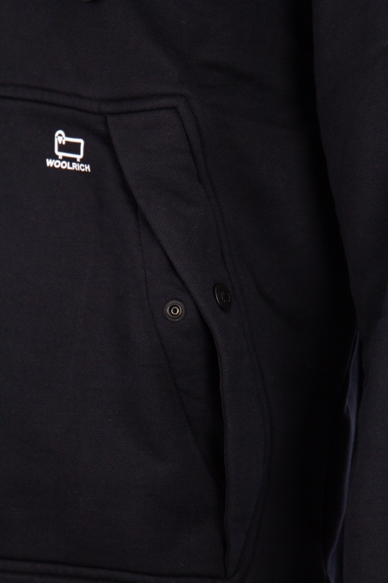 Woolrich Sweater Mixmedia Hoodie Zwart